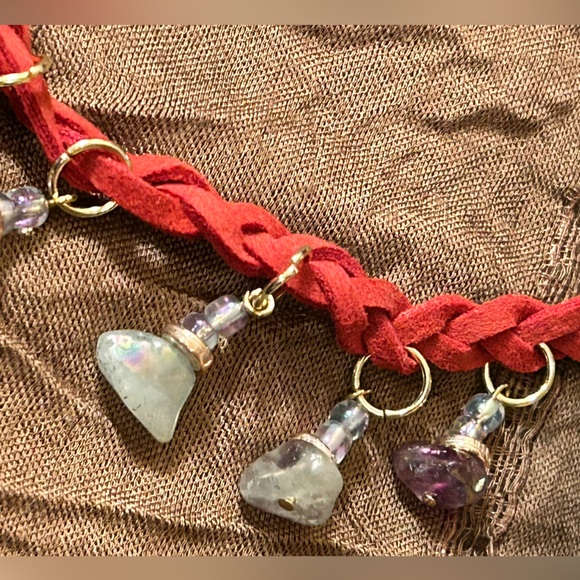 Red Faux Suede Braided Choker Fluorite w/Hamsa charm - Picture 5 of 5